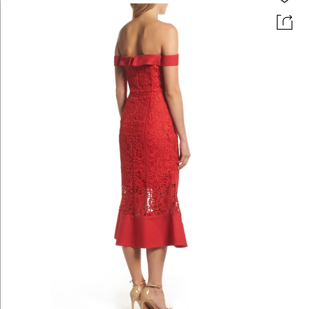 Nwt

JARLO
Off-the-shoulder Lace Midi Dress - 100% Exclusive In Burgundy